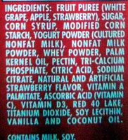 Strawberry fruit'n yogurt snacks pouches - Ingredients - en