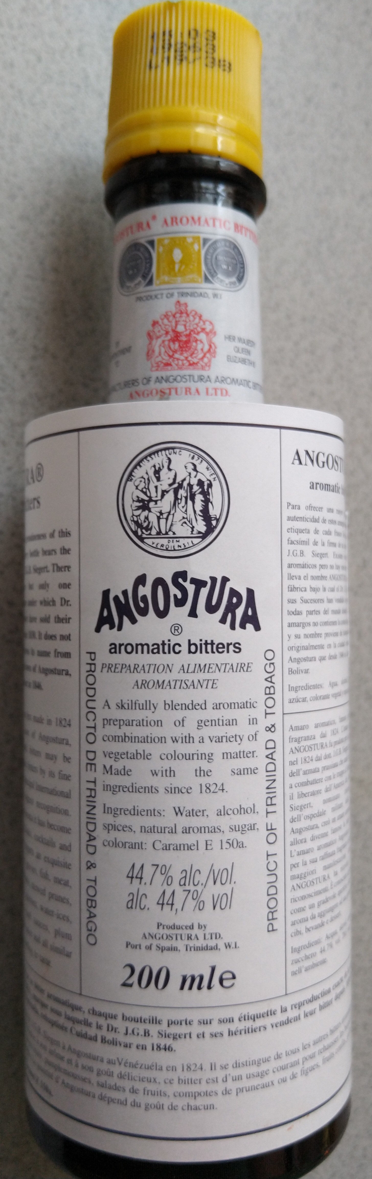 Angostura  - aromatic bitters - Product - en