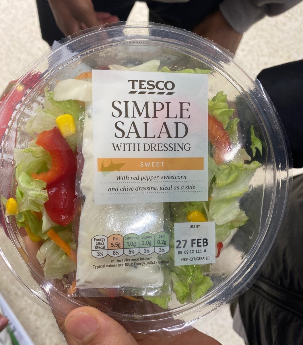 Tesco Simple Salad With Dressing - 165g
