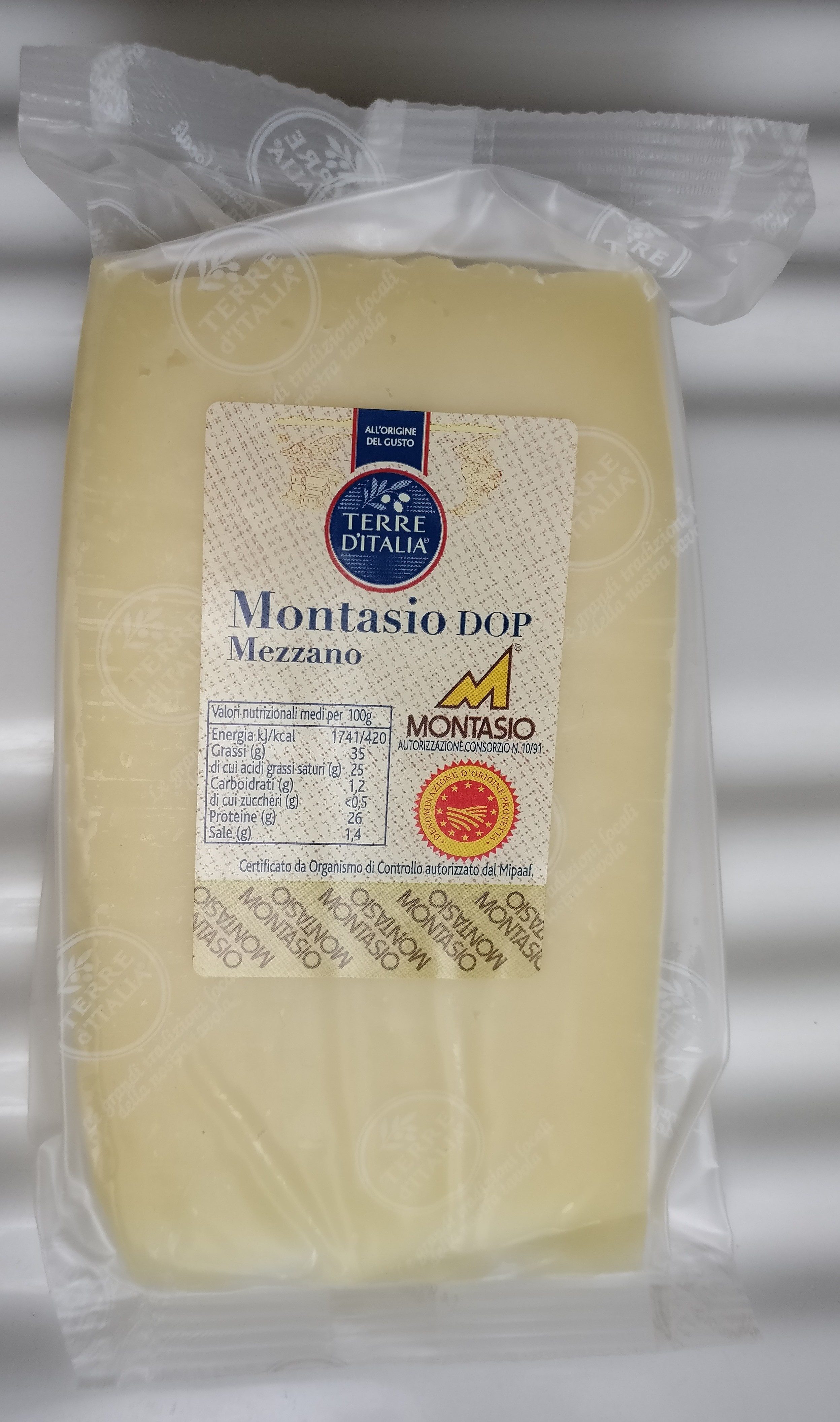 Montasio DOP - Product - it