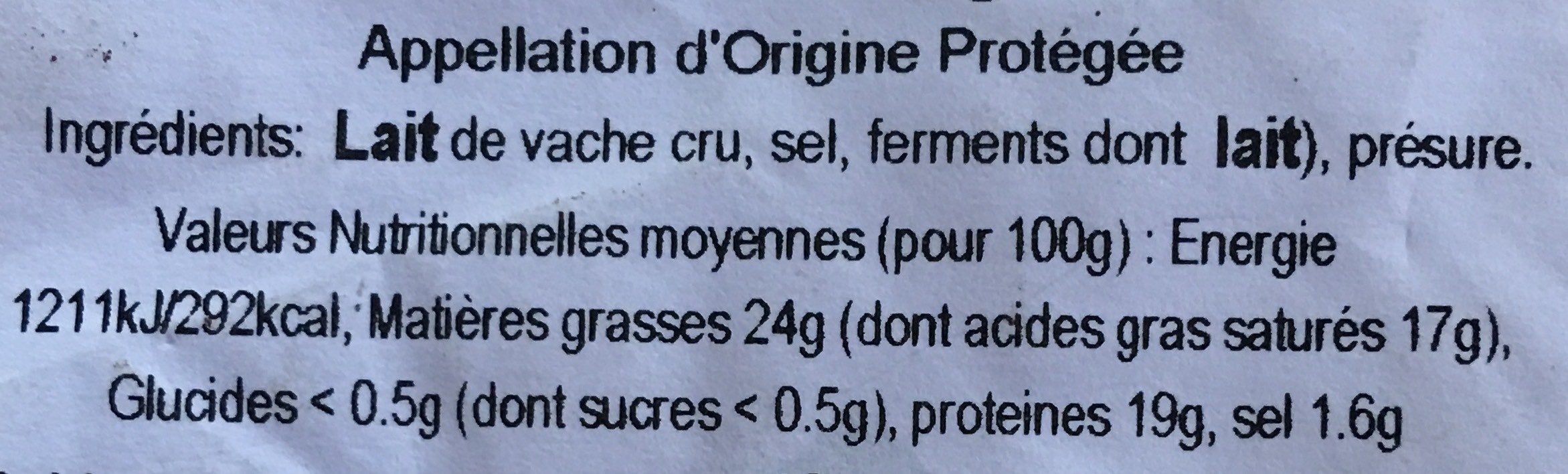 Coeur de Neufchâtel AOP au lait cru GRAINDORGE, 24% de MG - Nutrition facts - fr