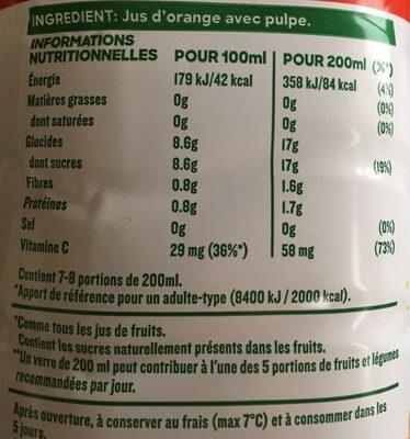 Tropicana 100% oranges pressées avec pulpe format familial 1,5 L - Nutrition facts - fr