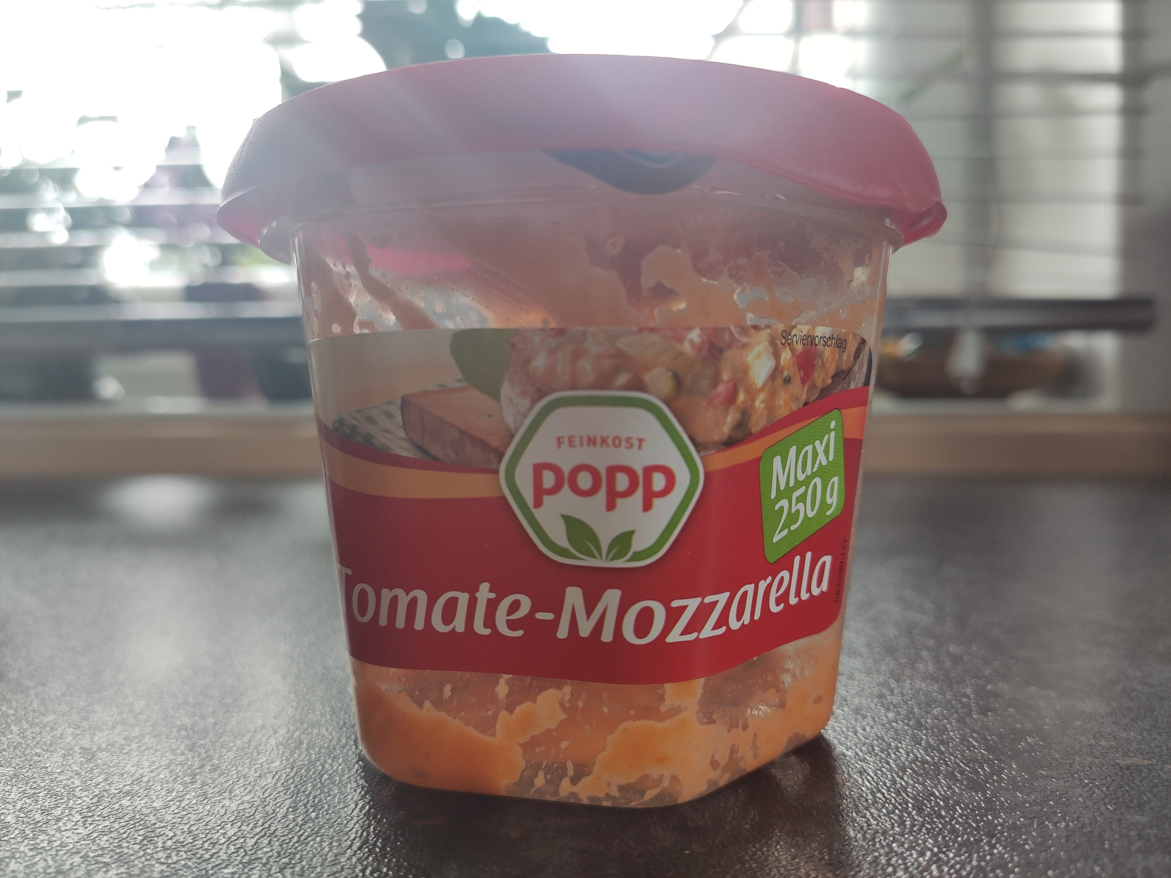 Brotaufstrich Tomate-Mozarella - Product - de
