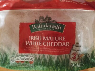 Irish mature white cheddar - Product - en