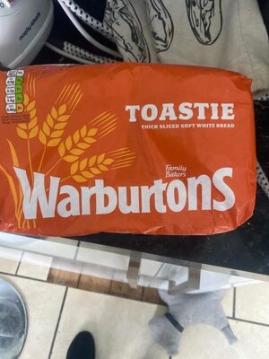 Warburtons Toastie Sliced White Bread 800G - Product - en