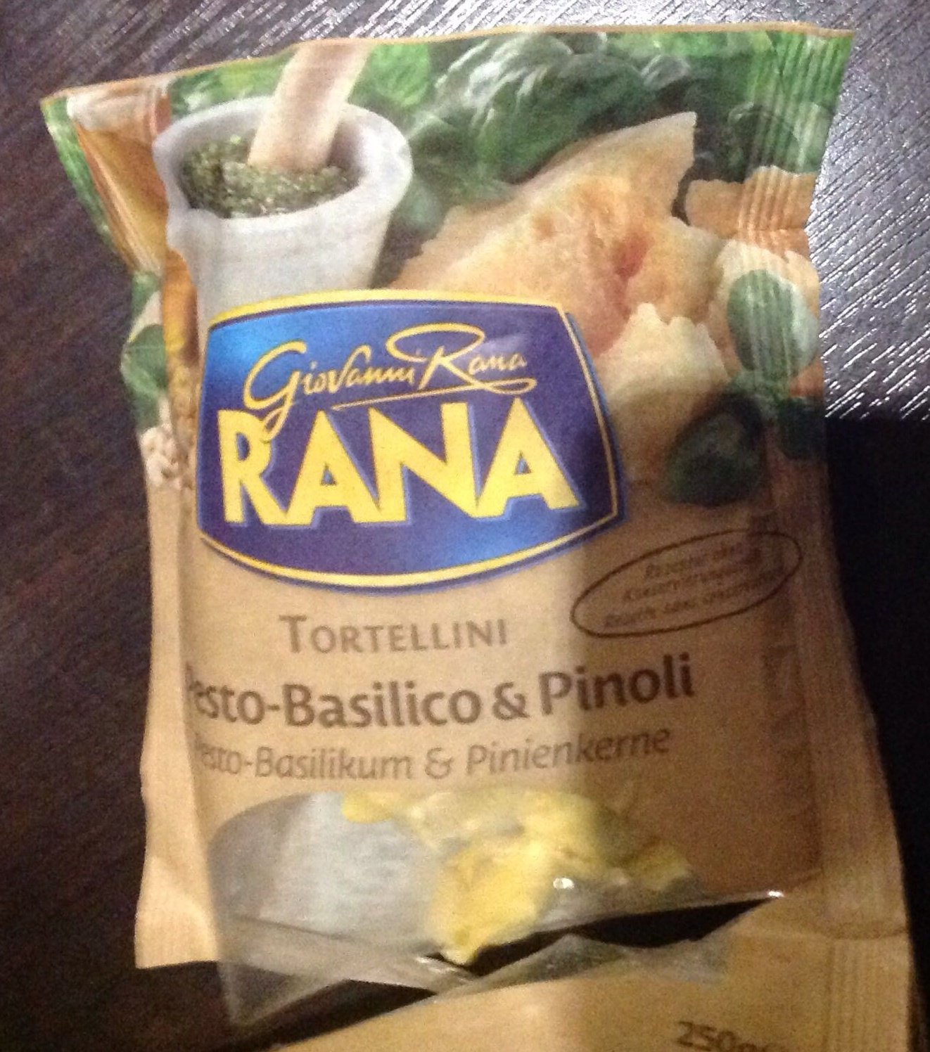 Rana - Tortellini Pesto-Basilico & Pinoli - Product - fr